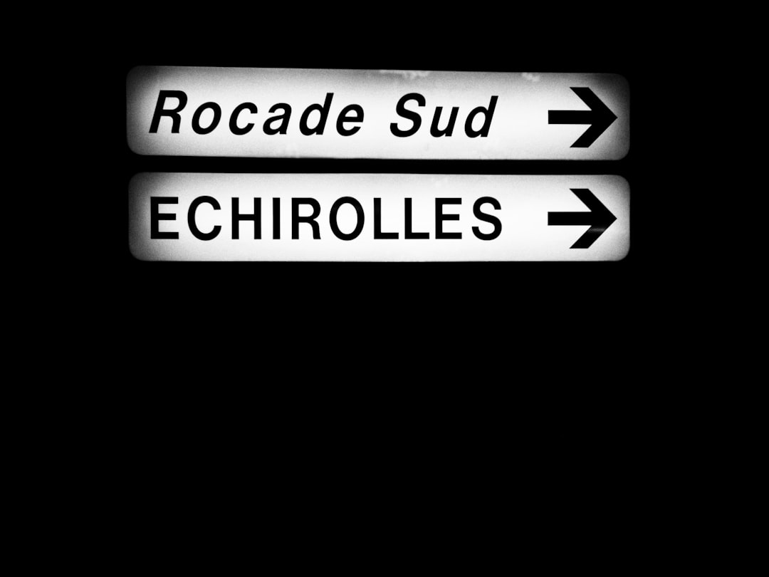 bureaux-assis-debout-reglages-en-ville-et-logement-urbain-guide-pratique